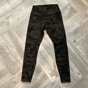 Lululemon Leggings - Size 8